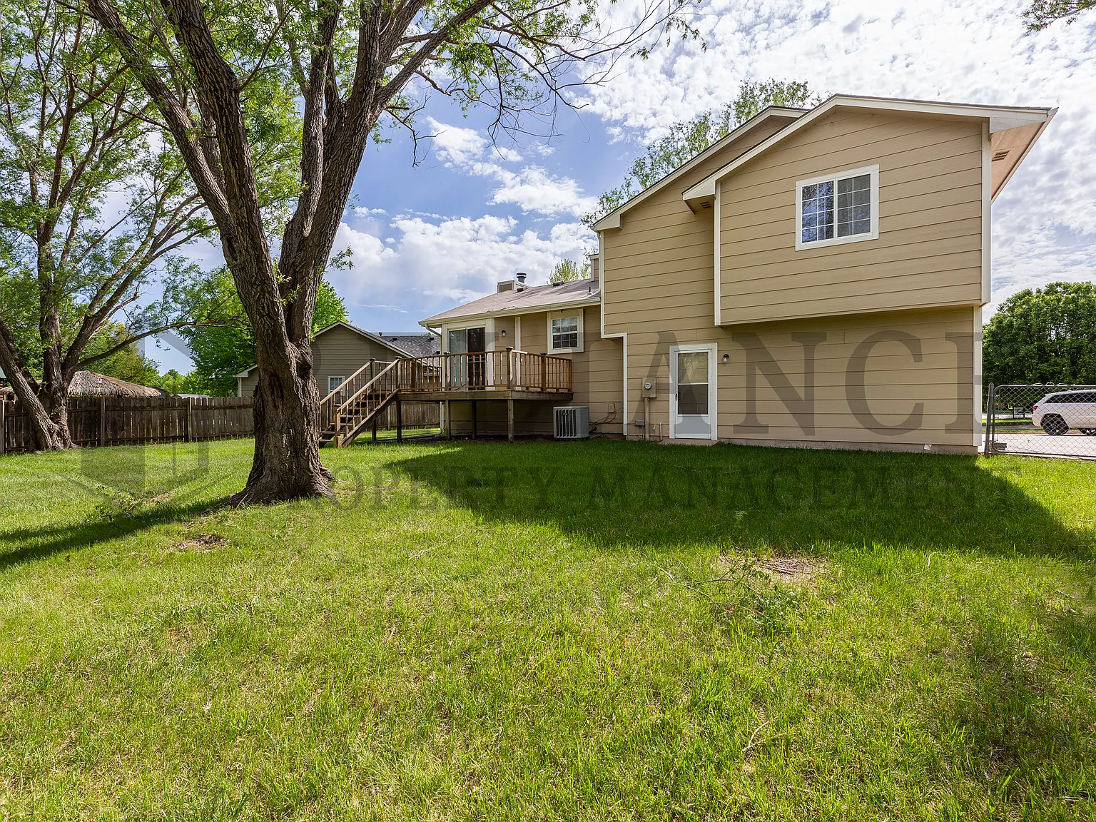 8502 West Westlawn Circle (ON) - 1 — Photo 3