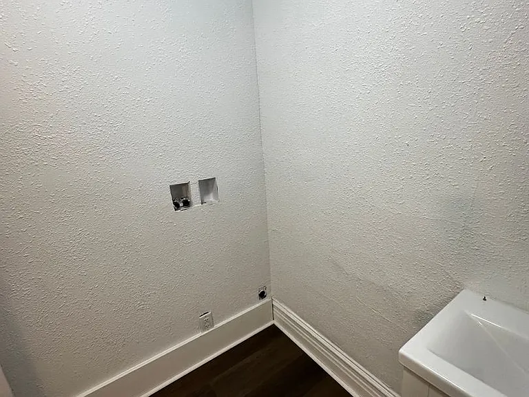 723 Shirland Ave — Photo 18