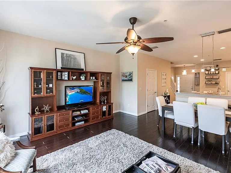 15616 Marcello Cir — Photo 7