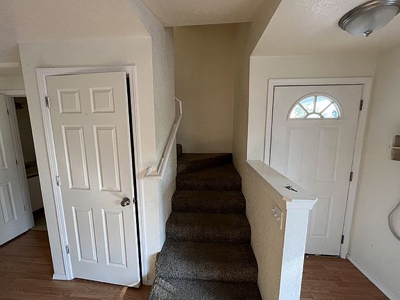 4th image of 700 NE Johnson St #7