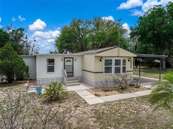 3rd image of 2530 San Remo Ave