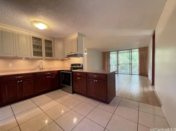 95-227 Waikalani Dr APT A1206, Mililani, HI 96789