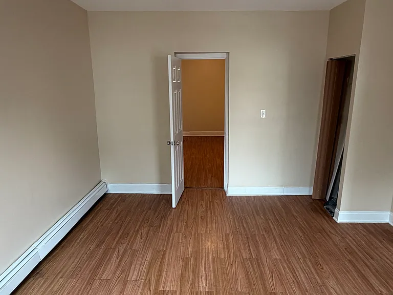 155 N 16th St #2 — Photo 12