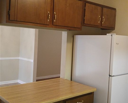 5th image of 114 Dana Dr