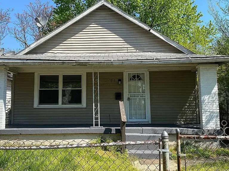 1713 Saint Louis Ave — Photo 1