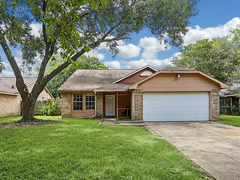 22610 Archibald Blair Ln — Photo 1