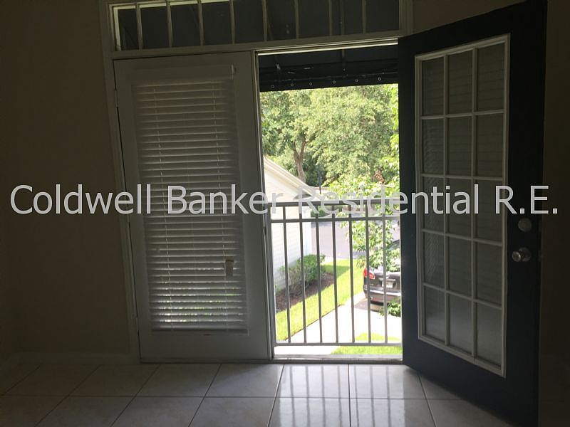 1st image of 229 Longview Ave APT 203