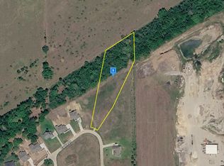 69 Cattle Dr, Bay City, TX 77414