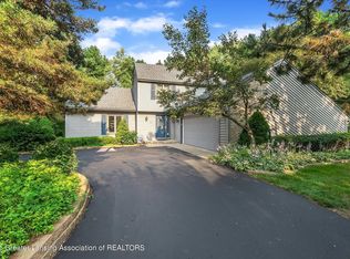 4527 Herron Rd, Okemos, MI 48864