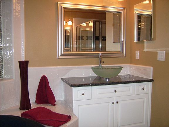  Master bath w/two separate vessel sinks with stunning granite tops 