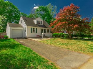 541 Mountainview Dr, North Plainfield, NJ 07063