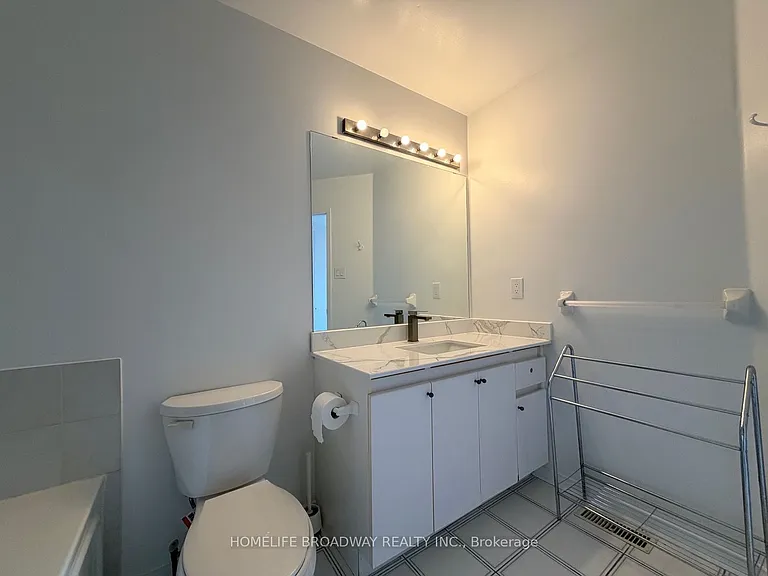 18 Clark Ave W #55 — Photo 18