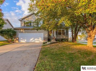 12904 Curtis Ave, Omaha, NE 68164