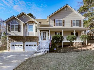 228 Taylors Farm Dr, Canton, GA 30115