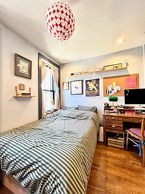 Rented by Mae Equities | media 10