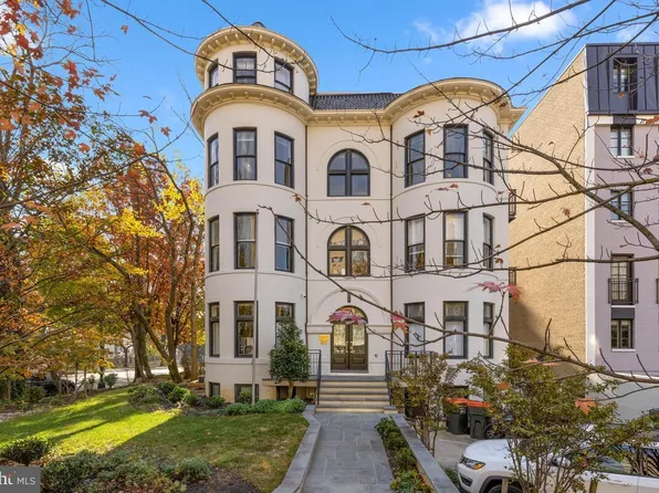 2112 Wyoming Ave NW #2, Washington, DC 20008
