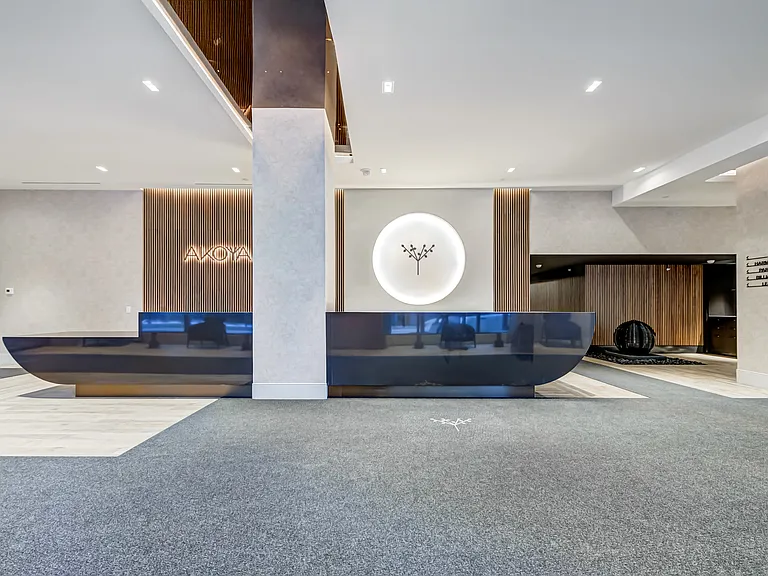 55 Broadway Ave — Photo 30
