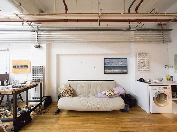 2nd image of 261 Lexington Ave APT A4