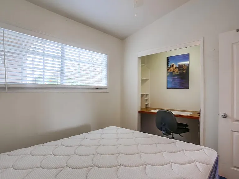 4402 Mount Lindsey Ave — Photo 38