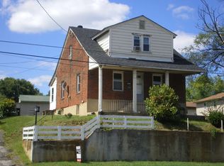 3728 Plantation Rd NE, Roanoke, VA 24012