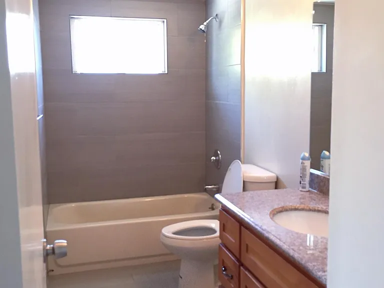 1282 Plum St — Photo 15