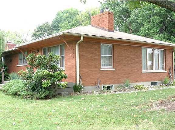 3rd image of 2247 Landan Dr