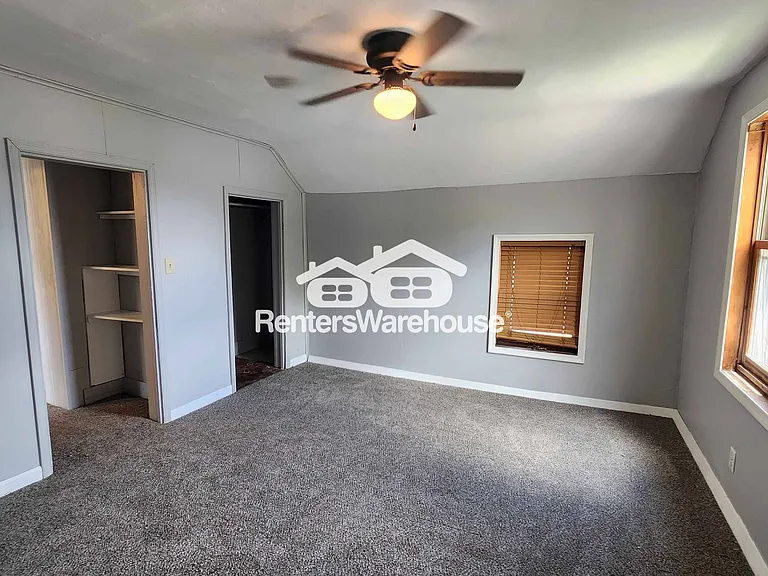 604 N High St — Photo 9