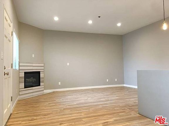 5th image of 10560 Santa Monica Blvd APT 3
