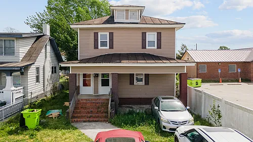 514 3rd Ave #B Photo 1