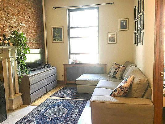 2nd image of 42 W 73rd St APT 3F