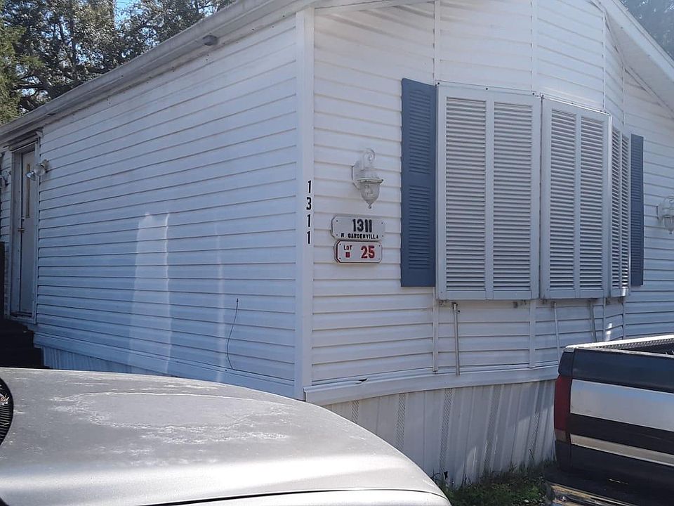 1st image of 1311 W Gardenvilla Ave