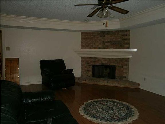 5th image of 1020 Orchid Dr