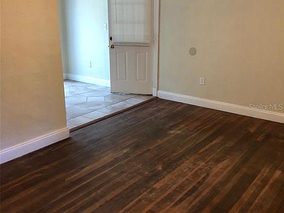 2nd image of 1028 Trenton Dr