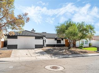 5838 Berry Hill Ln, North Las Vegas, NV 89031