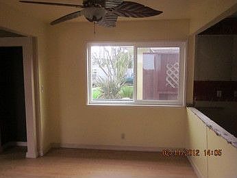 5th image of 817 Grant St