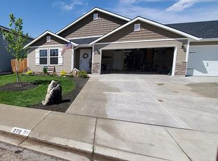 272 E Rose Lake Dr, Middleton, ID 83644