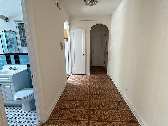 3rd image of 2325 Ocean Ave #0