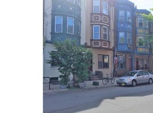 707 S 3rd St, Philadelphia, PA 19147