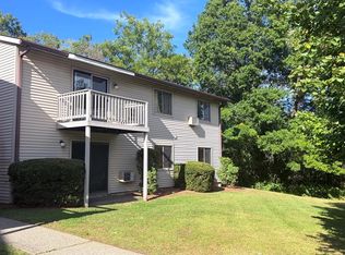 384 Concord Ln, Middletown, NY 10940
