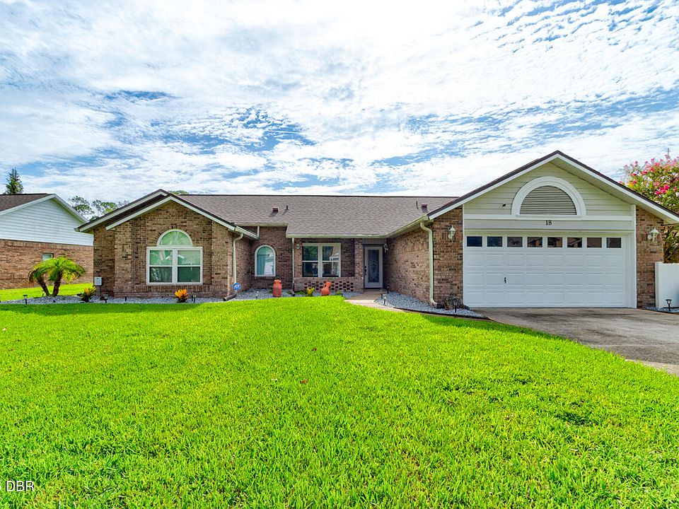 1st image of 18 Carriage Creek Way