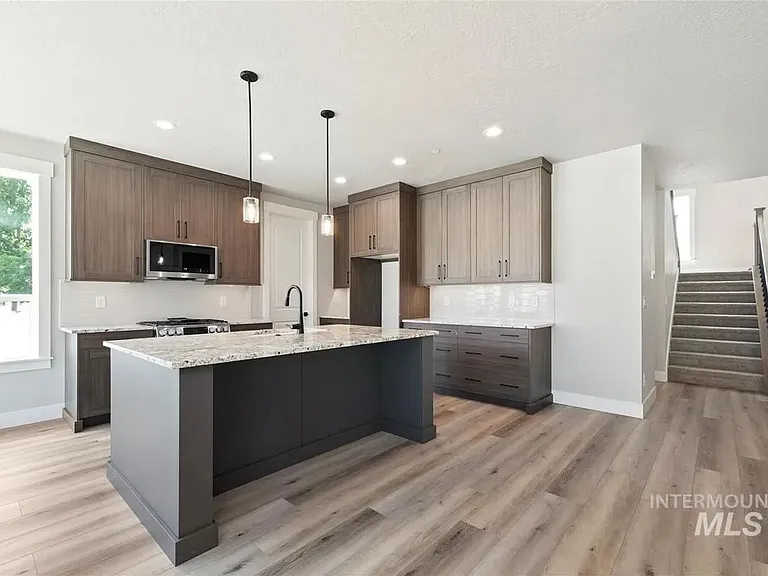 578 Hidden Mill Ct — Photo 9
