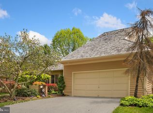 1415 Belcastle Ct, Reston, VA 20194