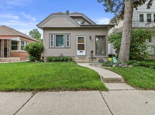 212 N 74th St, Milwaukee, WI 53213