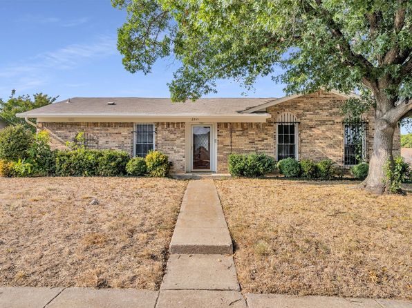 Home for Sale in Garland TX