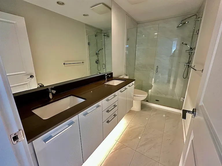 9551 Alexandra Rd #4XX — Photo 6