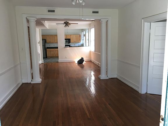 3rd image of 209 S Boulevard APT 10