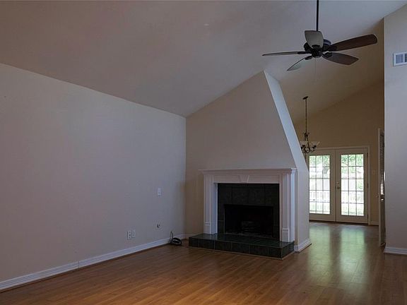 4th image of 20503 Park Pine Dr