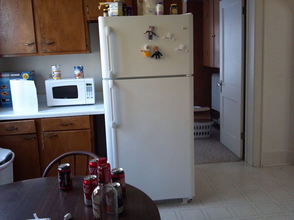 2nd image of 1211 State St #2