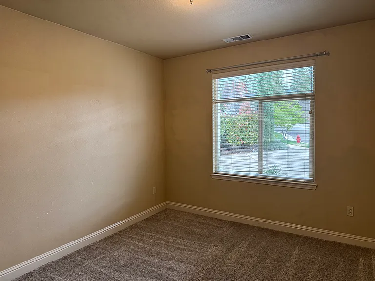1170 Sunriver Ln — Photo 16