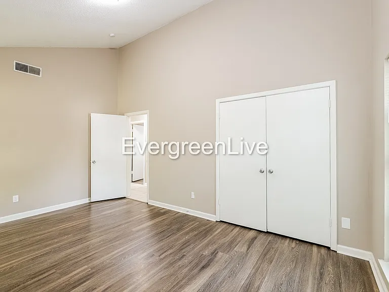 4084 Silverleaf Rd — Photo 6